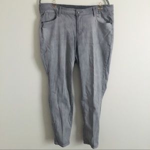 Old Navy Rockstar Mid-Rise Jeans | Gray Size 16